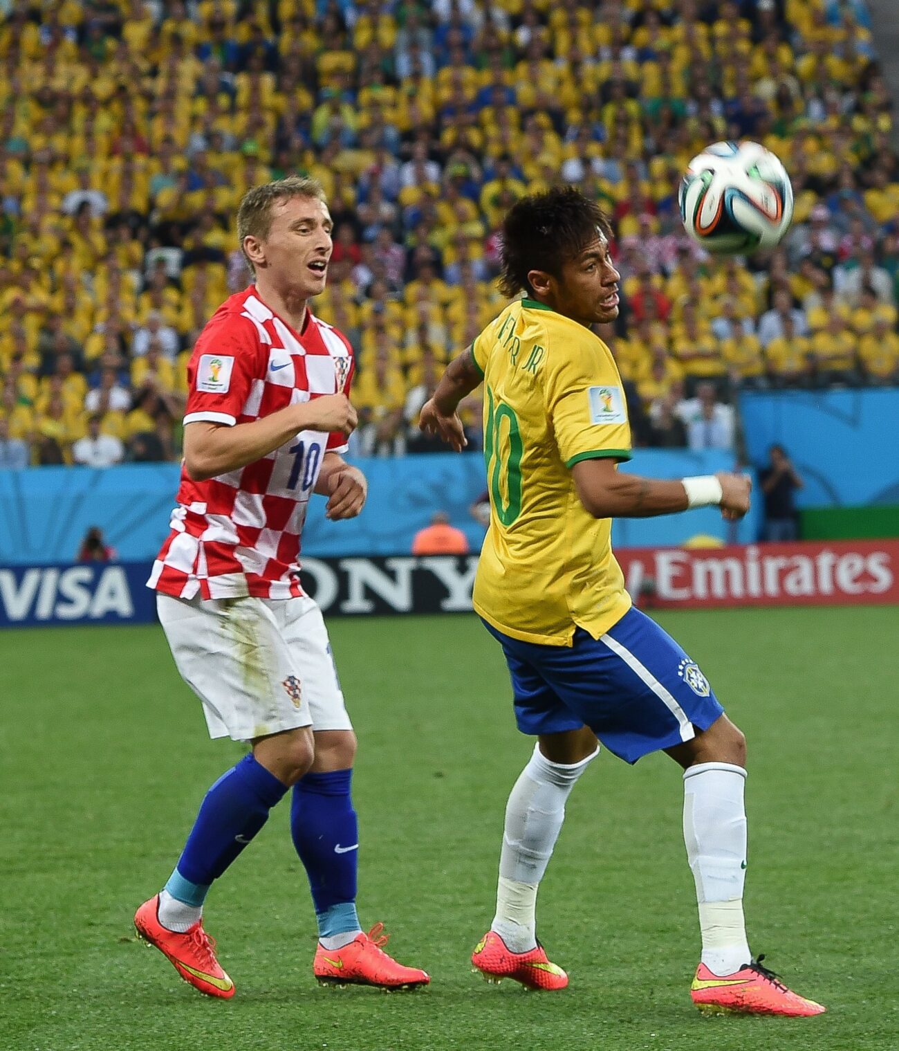 Luka Modrić bermain untuk timnas Kroasia di Piala Dunia 2014