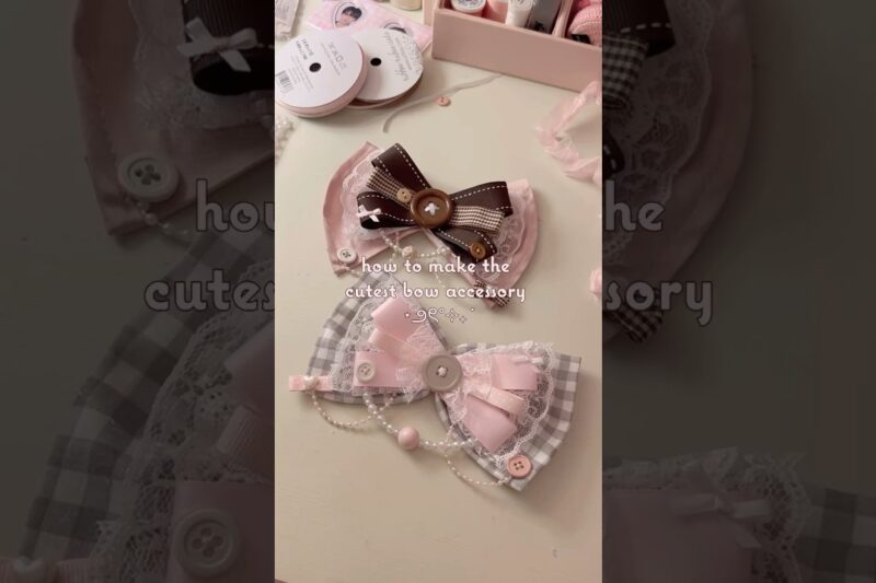 Coquette aesthetic Instagram 2026 dengan bows, ribbons, dan pastel pink feminin