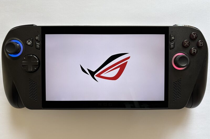 Intel Arc G-Series chipset gaming handheld terbaru