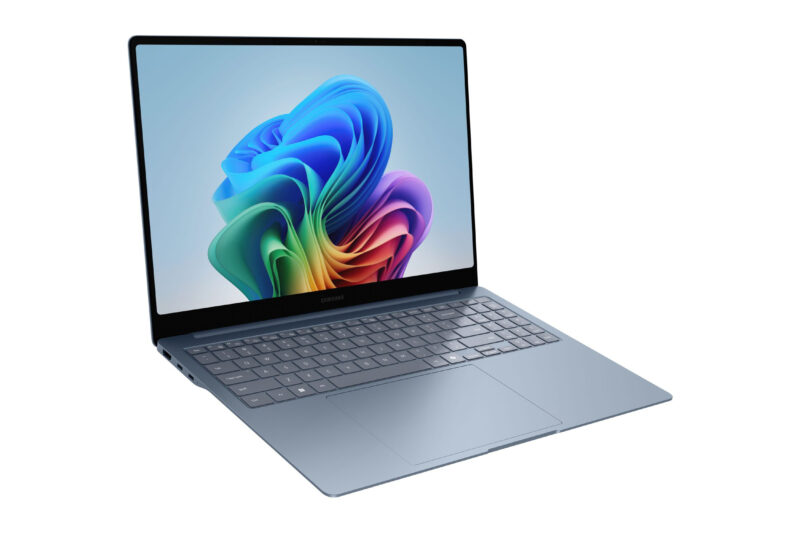 Samsung Galaxy Book 6 Edge laptop dengan Snapdragon X2 Elite