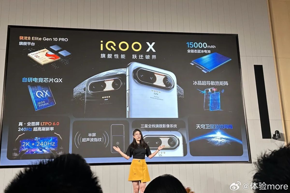 iQOO X ponsel konsep dengan baterai solid-state 15.000 mAh dipamerkan di acara peluncuran