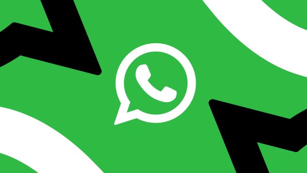 Ilustrasi logo WhatsApp di atas latar hijau