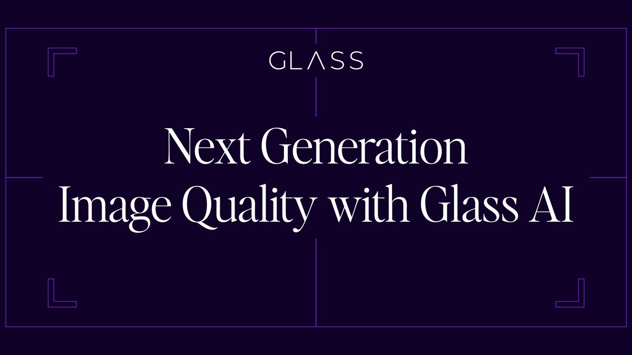 Kartu resmi Glass Imaging bertuliskan Next Generation Image Quality with Glass AI