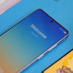 Layar Galaxy S26 menampilkan tampilan sambutan update One UI 9 berbasis Android 17