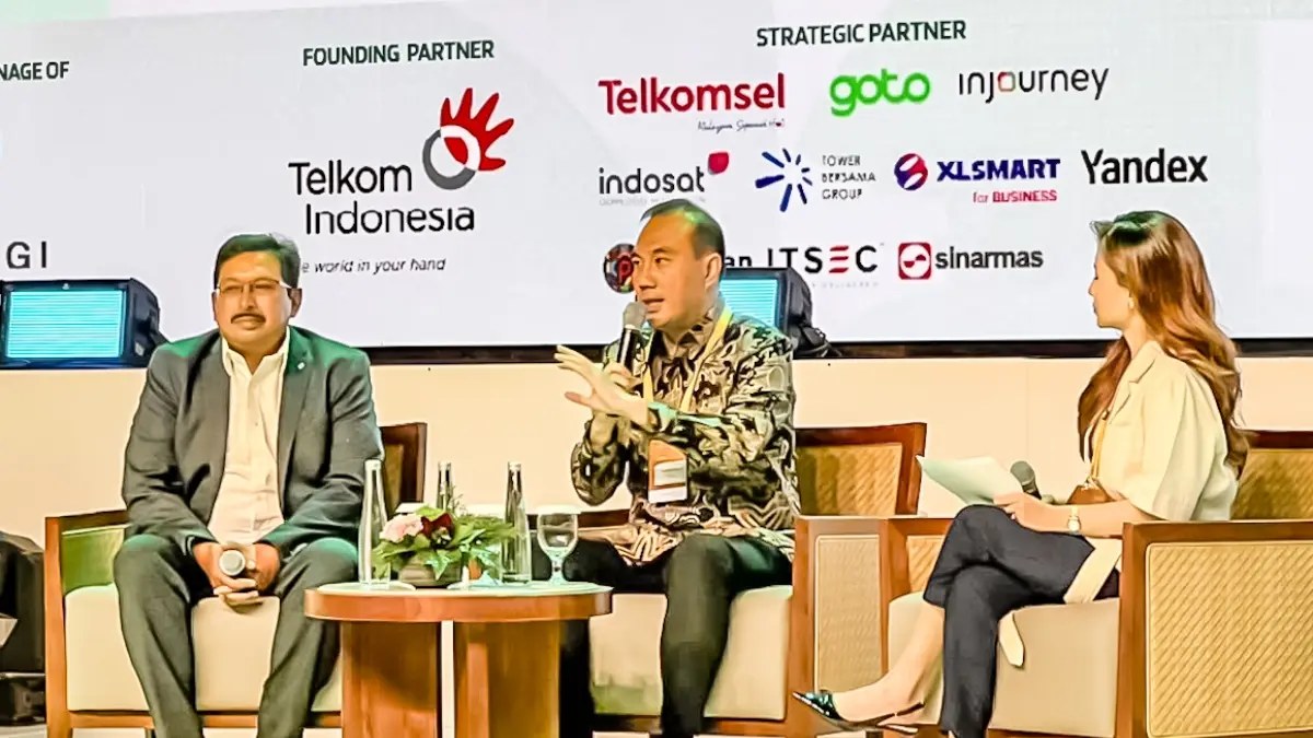 Peluncuran LLM open-source GoTo 27 miliar parameter di Bali, 19 Oktober 2026