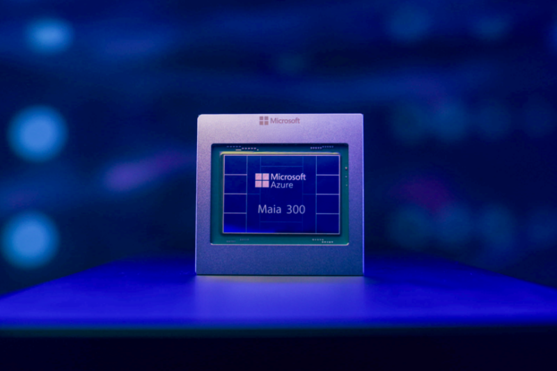 Microsoft Maia 300 Resmi Meluncur: Chip AI 288 GB HBM4 dan Klaim 7 Kali Lipat per Rack