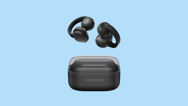 Samsung Galaxy Buds On earbuds clip-on hitam dengan charging case