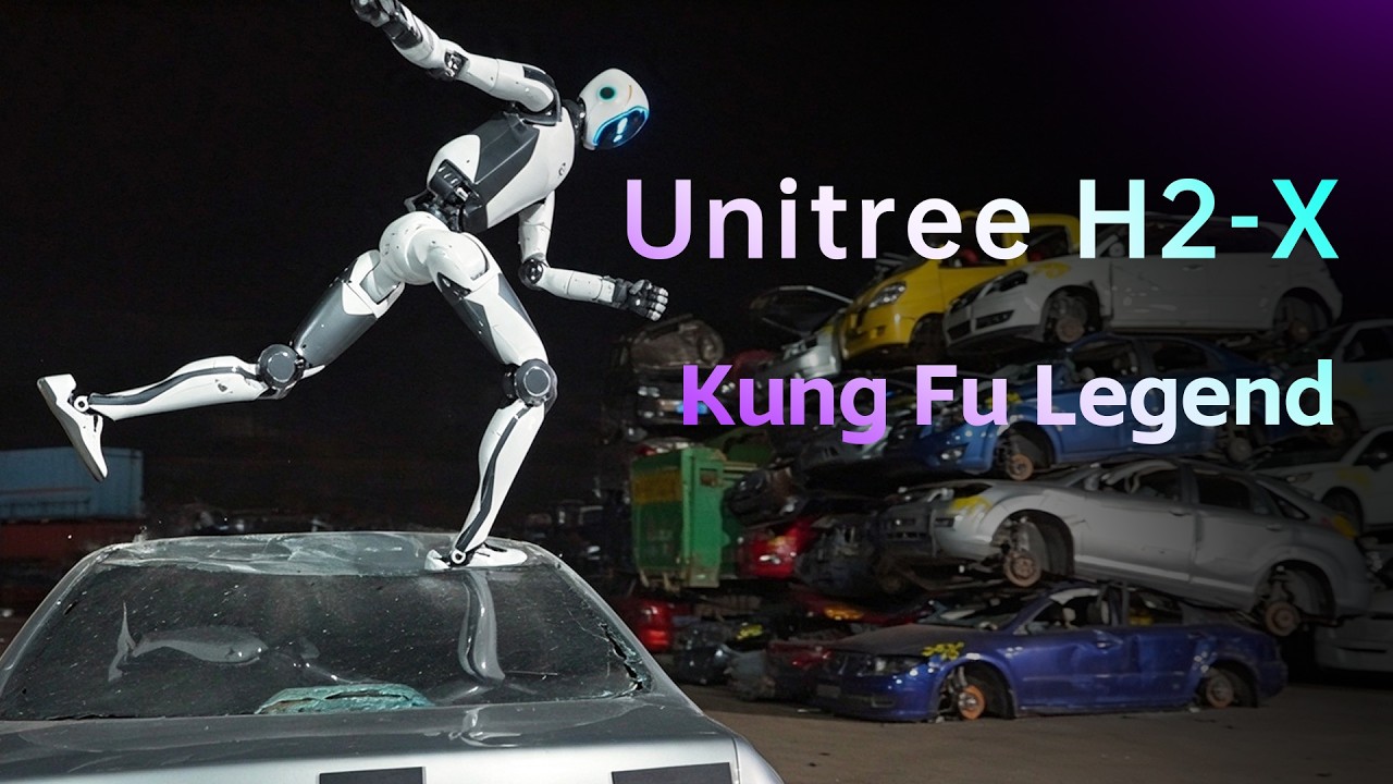 Robot humanoid Unitree H2-X berdiri di atas mobil rongsokan